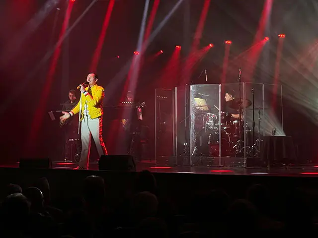 Dean Richardson as Freddie Mercury Rewind Spain act 11th November 2026
