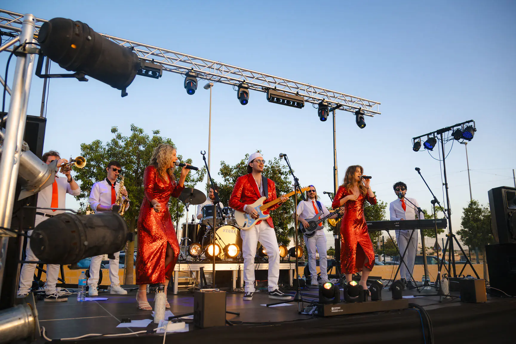 Good Times supported by Greg Bannis at Mercadillo de Benijófar in Benijofar 13th June 2026 rewind spain 7