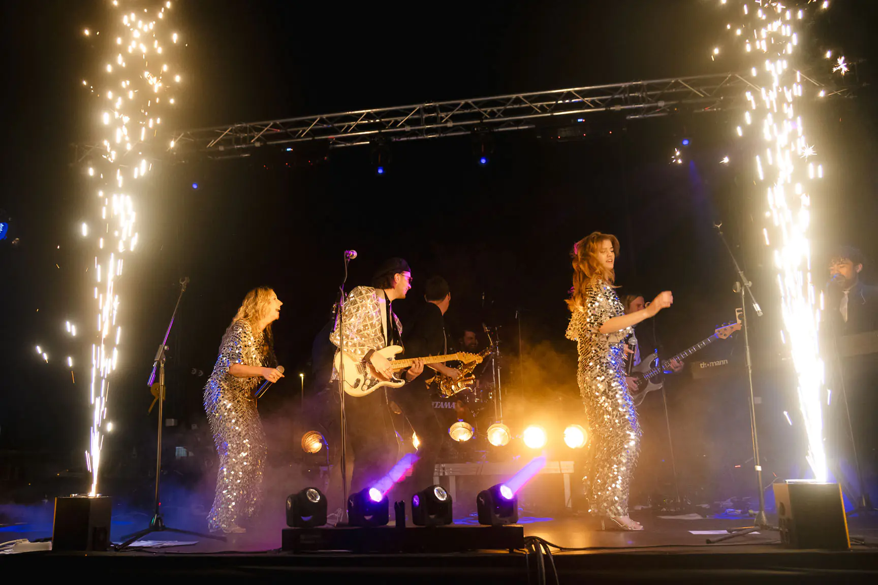 Good Times supported by Greg Bannis at Mercadillo de Benijófar in Benijofar 13th June 2026 rewind spain 28