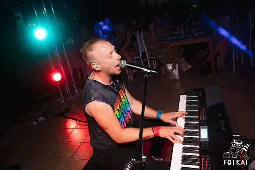 Ultimate Coldplay at Los Cucalos Restaurant 17th September 2025 rewind spain 16