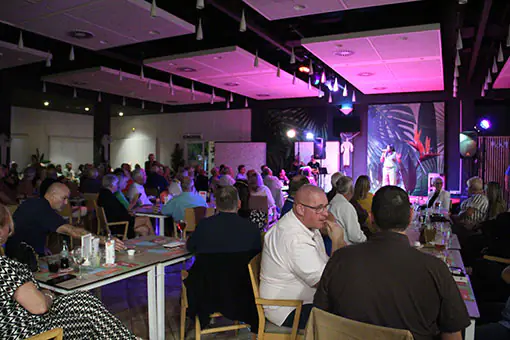 William Hicks as Barry White with Tiny Lou Morgan at Alannia Costa Blanca and Fairways Restaurant November 2025 rewind spain 1