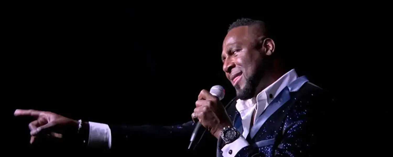 Rewind Spain lg header act Fil Straughan as Luther Vandross