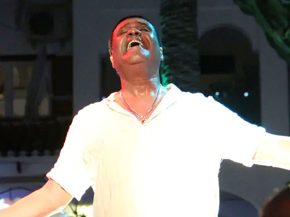Ray Lewis at Villamartin Plaza 18th July 2019 Rewind Spain xs