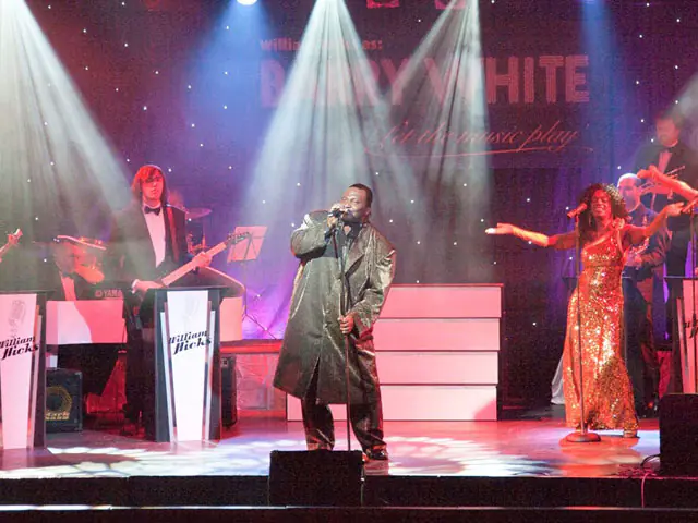William Hicks as Barry White rewind spain 3